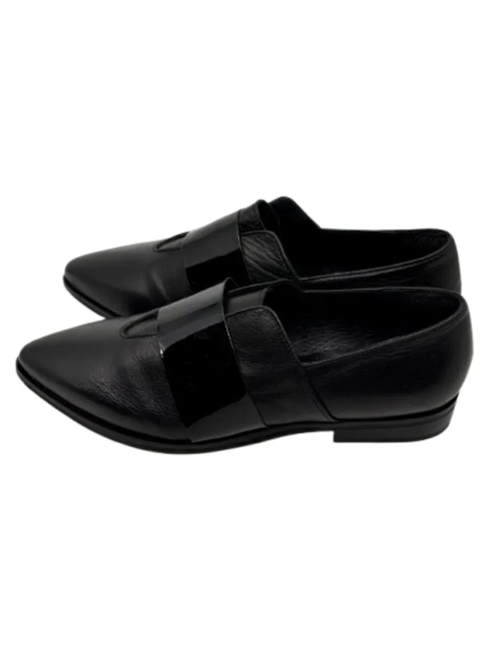BARNEYS NEW YORK~Black Leather Pointed Toe Loafers Flats w/Patent Strap 38 / 7.5